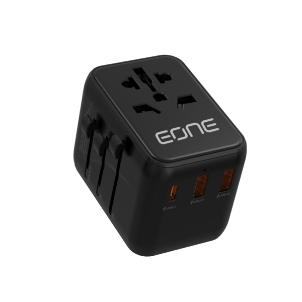 فيش سفر عالمي من EONE بمنفذين USB-A و PD بقوة 20W